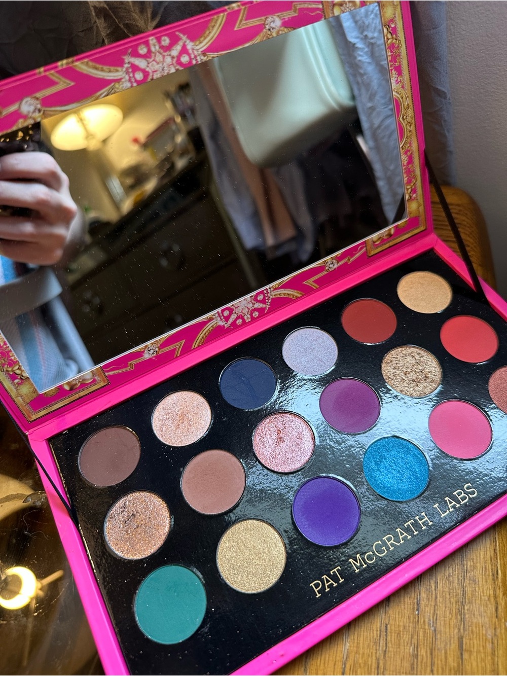 Pat McGrath Holiday mthrshp mega celestial nirvana eye shadow palette